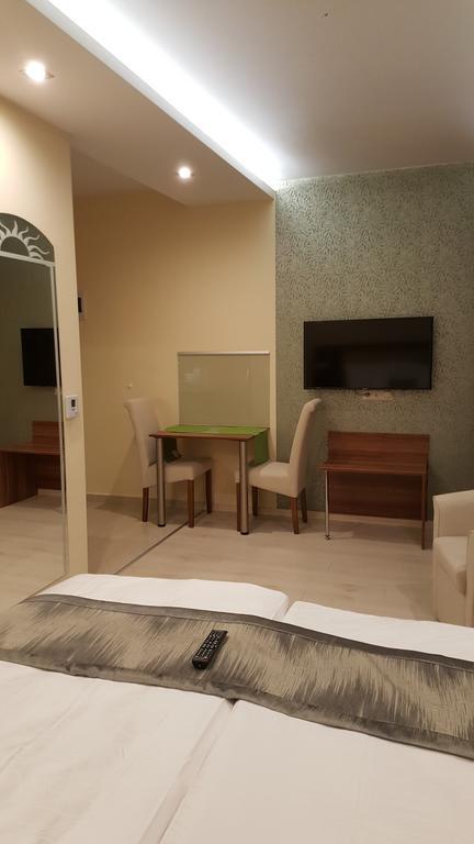 Tuenderlak Vendeghaz Apartment Balatonfured Exterior photo