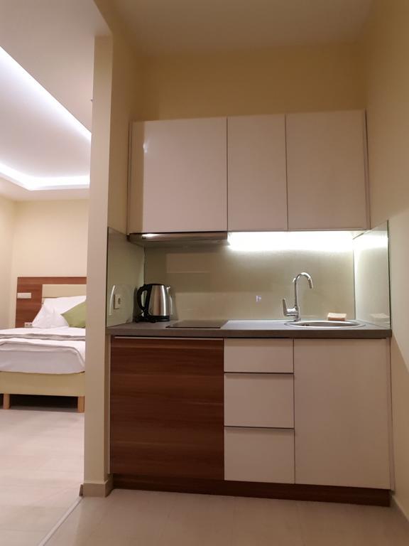 Tuenderlak Vendeghaz Apartment Balatonfured Exterior photo