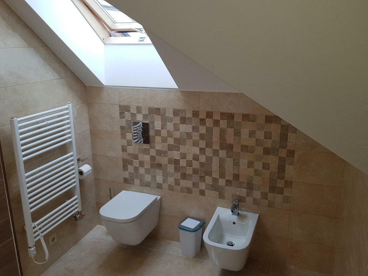 Tuenderlak Vendeghaz Apartment Balatonfured Exterior photo